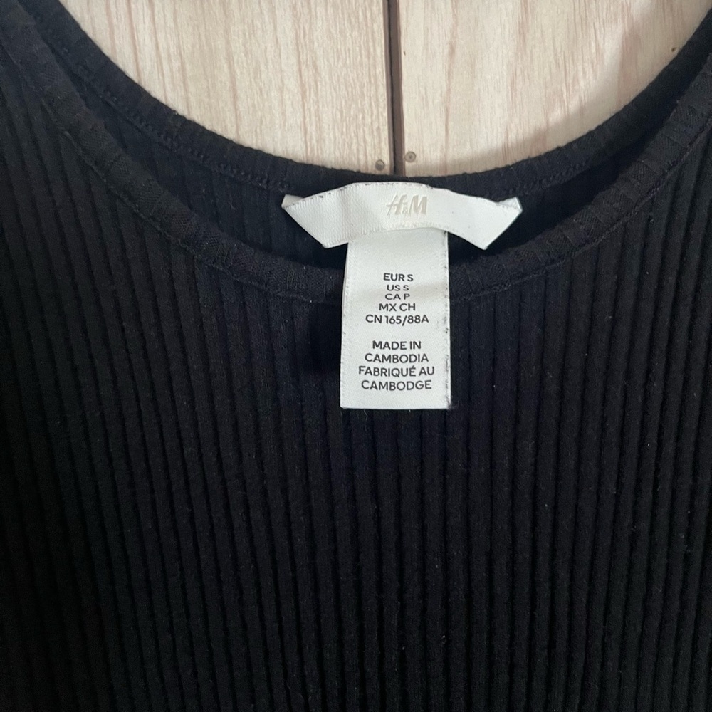 H&M Ribbed Tank - Picture 4 of 6